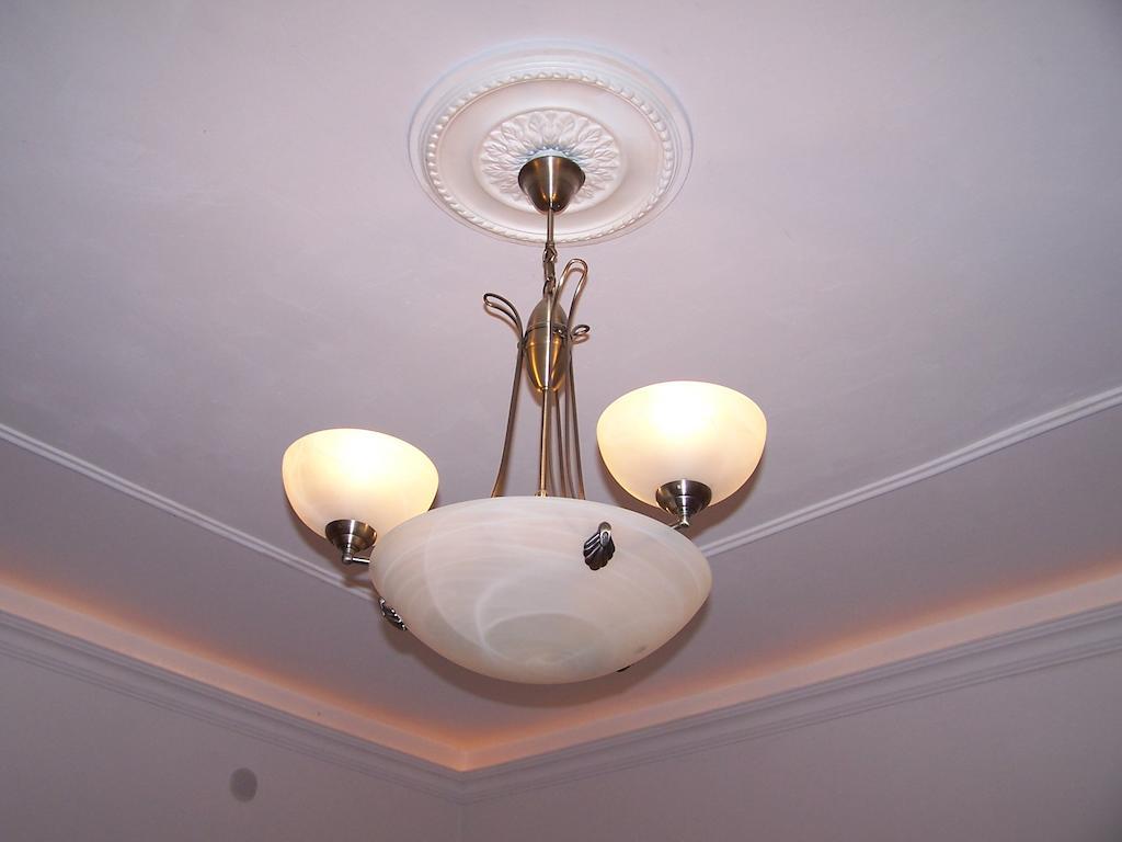 Akacia Apartment - Free Inside Parking, 2 Bedrooms, Garden, Next To Centre Budapest Rum bild